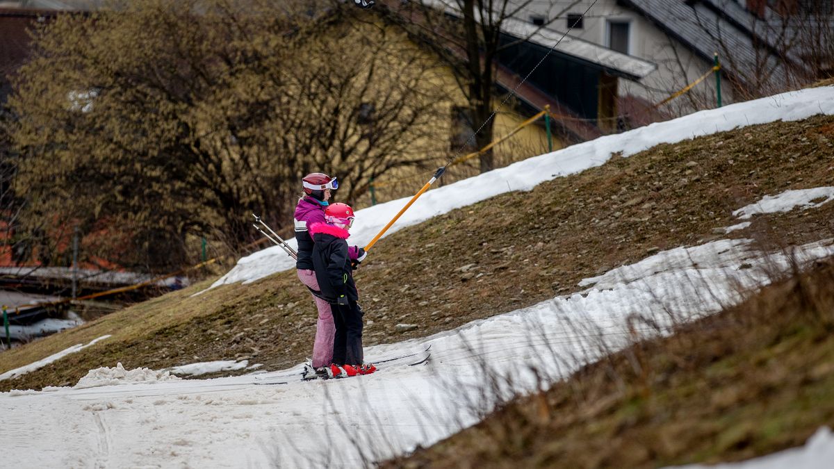 Srovnání: Sníh letos z Česka zmizel výjimečně rychle
